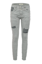 Jewelly Damen Stretch Boyfriend Jeans -  Patches Aufnäher - Five-Pocket im Crash-Look