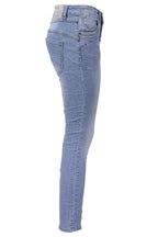 Jewelly Damen Stretch Jeans Five-Pocket im Crash-Look | Boyfriend Hose und sichtbarer Knopfleiste mit Strassknöpfen