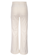 Weiße Bootcut-Jeans mit geflochtenen Taschen – High Waist Fit