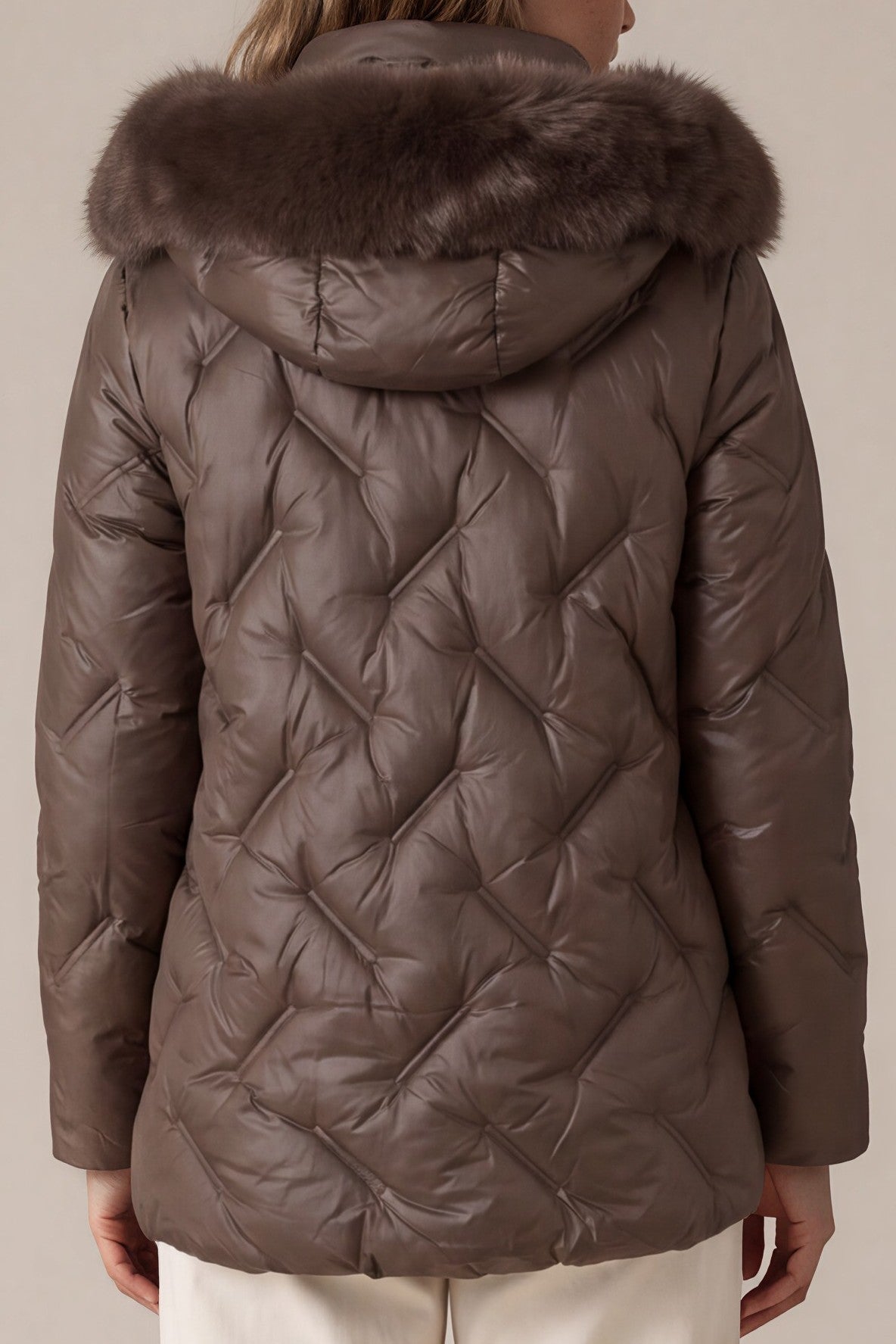 Steppjacke mit Kunstfell-Kapuze