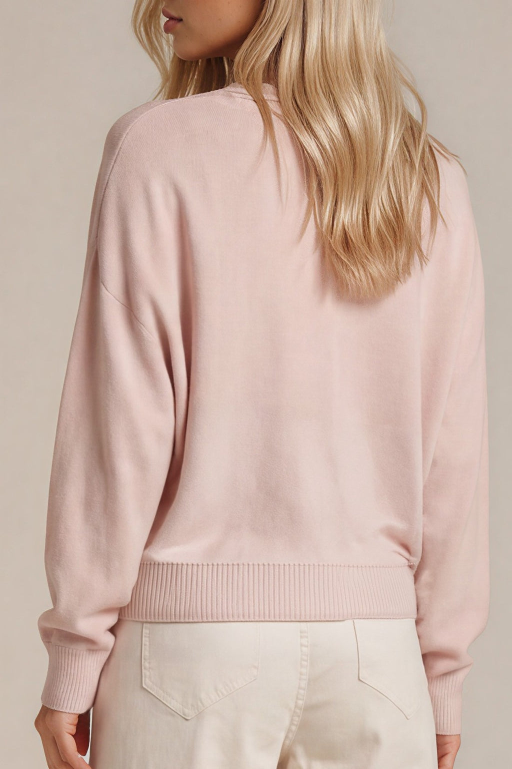 Feinstrickpullover mit Rundhalsausschnitt