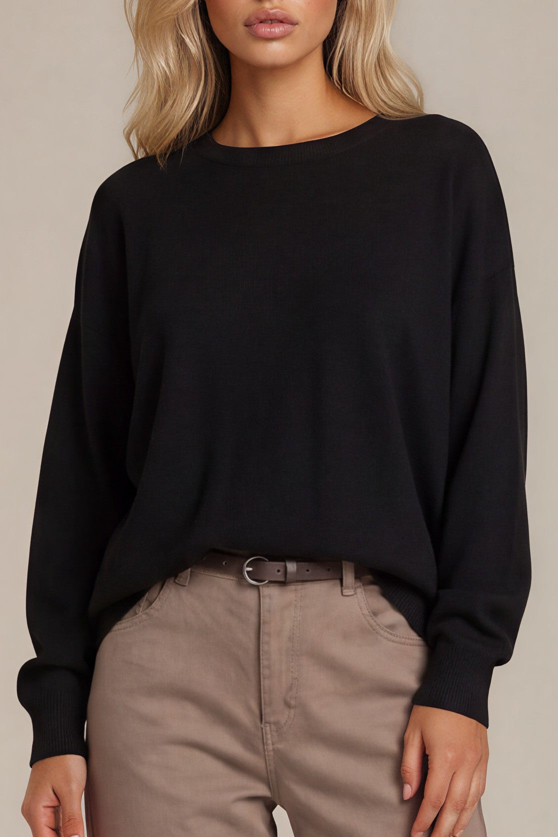 Feinstrickpullover mit Rundhalsausschnitt