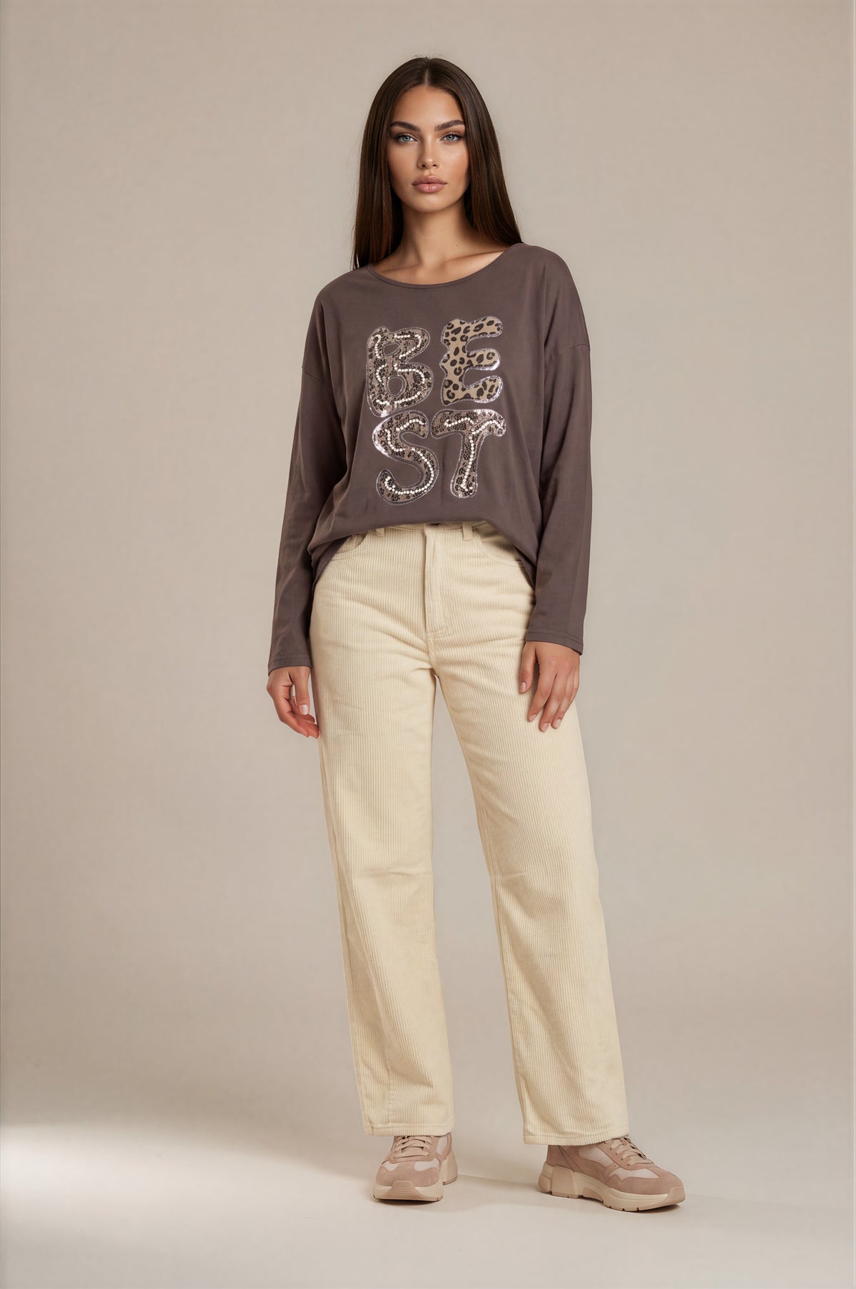 Oversize-Shirt „BEST“ mit Leo-Print und Schmuckdetails