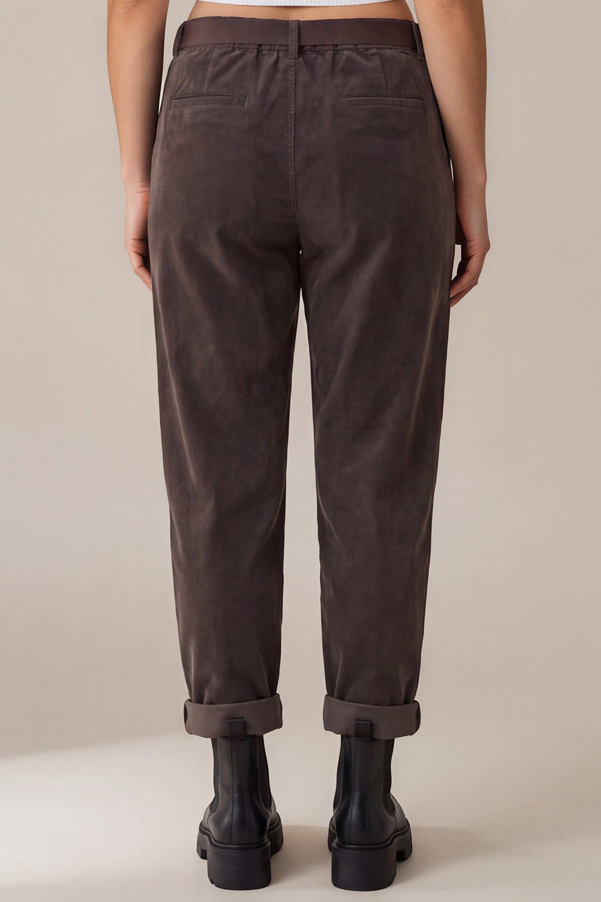 Lässige Cordhose mit Bundfalten