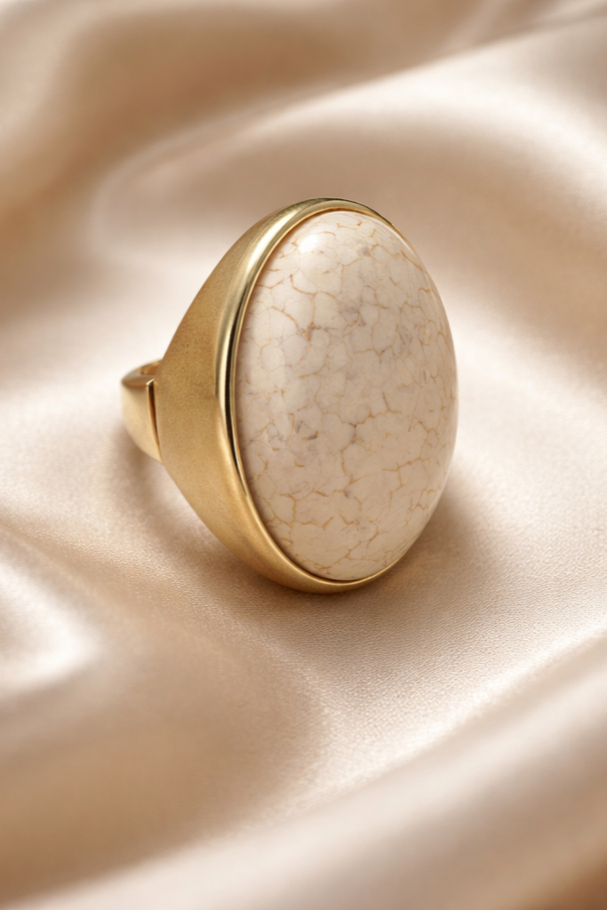 Statement-Ring „Ivory Stone“