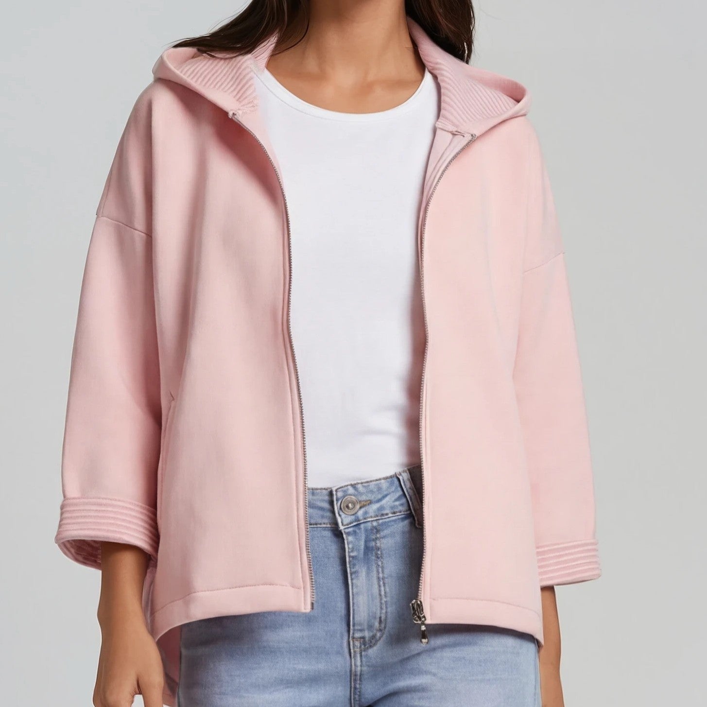 Sweatjacke mit Kapuze