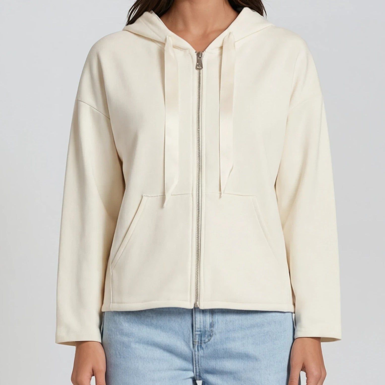 Zip Hoodie – Relaxed Fit