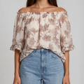 Off-Shoulder Bluse