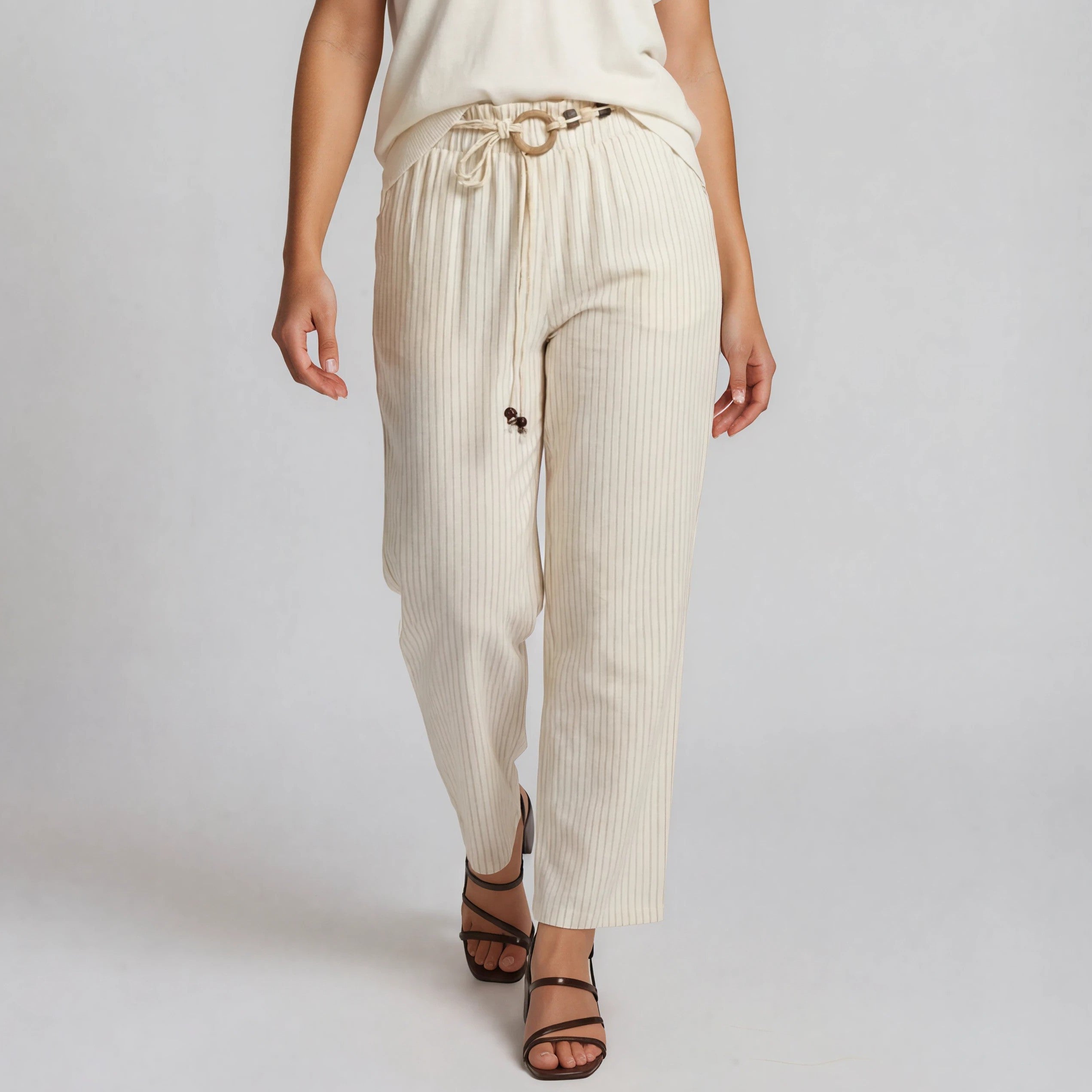 Sommerhose mit Streifen
