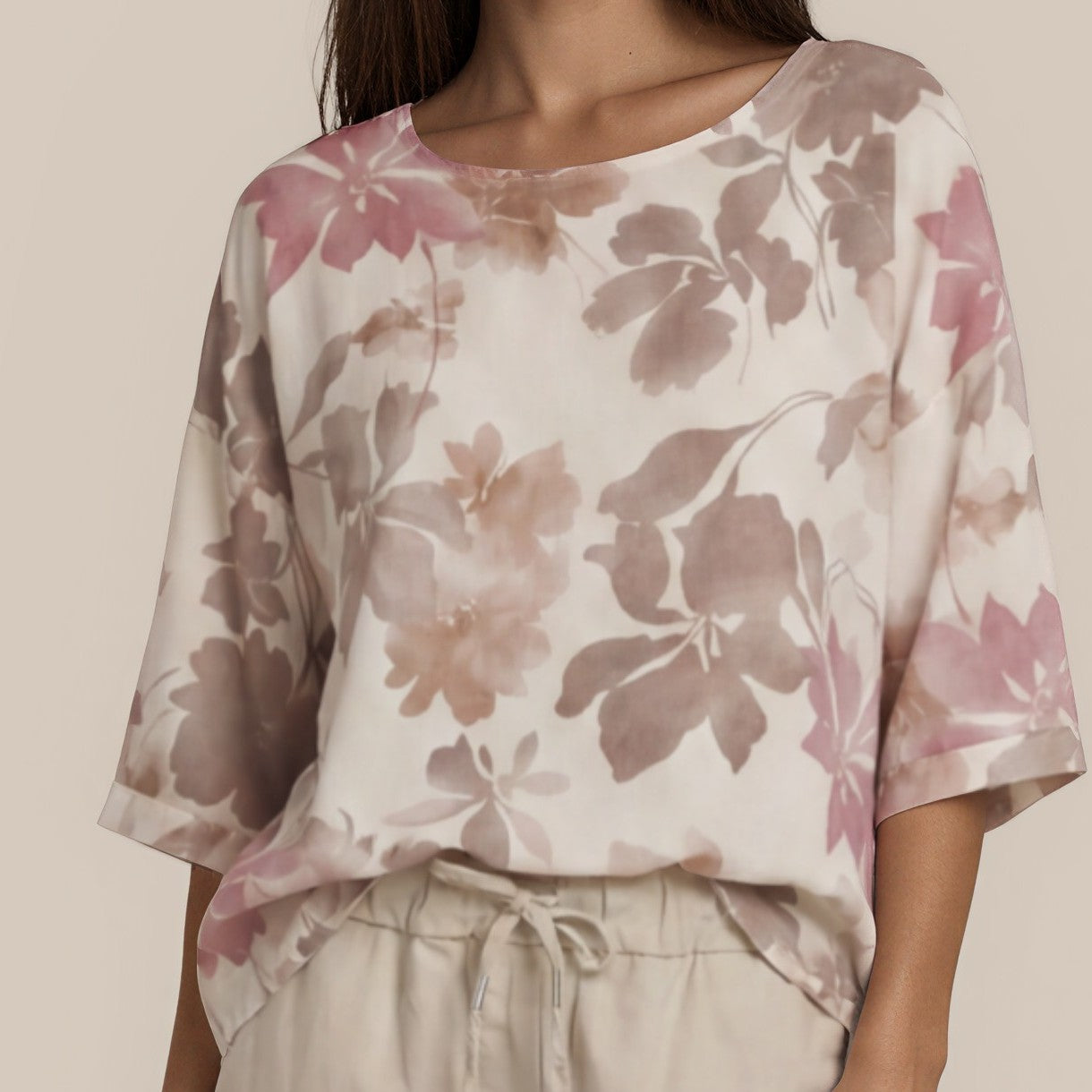 Top mit StickereiFlorales Oversize-Shirt