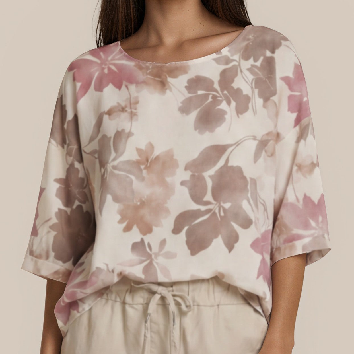 Top mit StickereiFlorales Oversize-Shirt