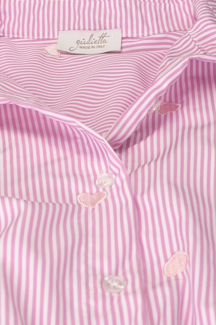 Gestreifte Hemdbluse mit Herzstickerei