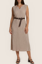 Plissiertes Midikleid mit Gürtel