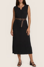 Plissiertes Midikleid mit Gürtel