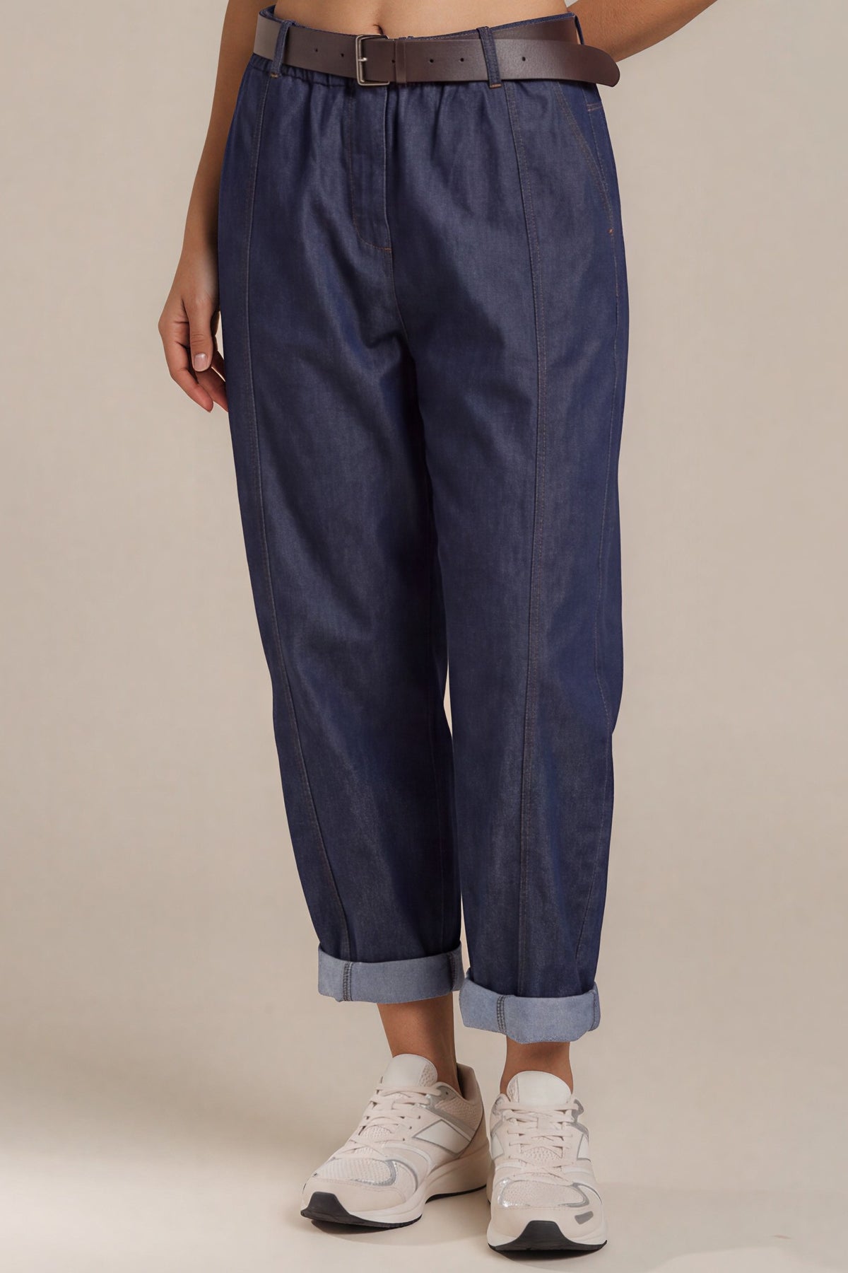 Barrel-Jeans mit elastischem Bund