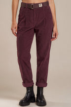 Lässige Cordhose mit Bundfalten