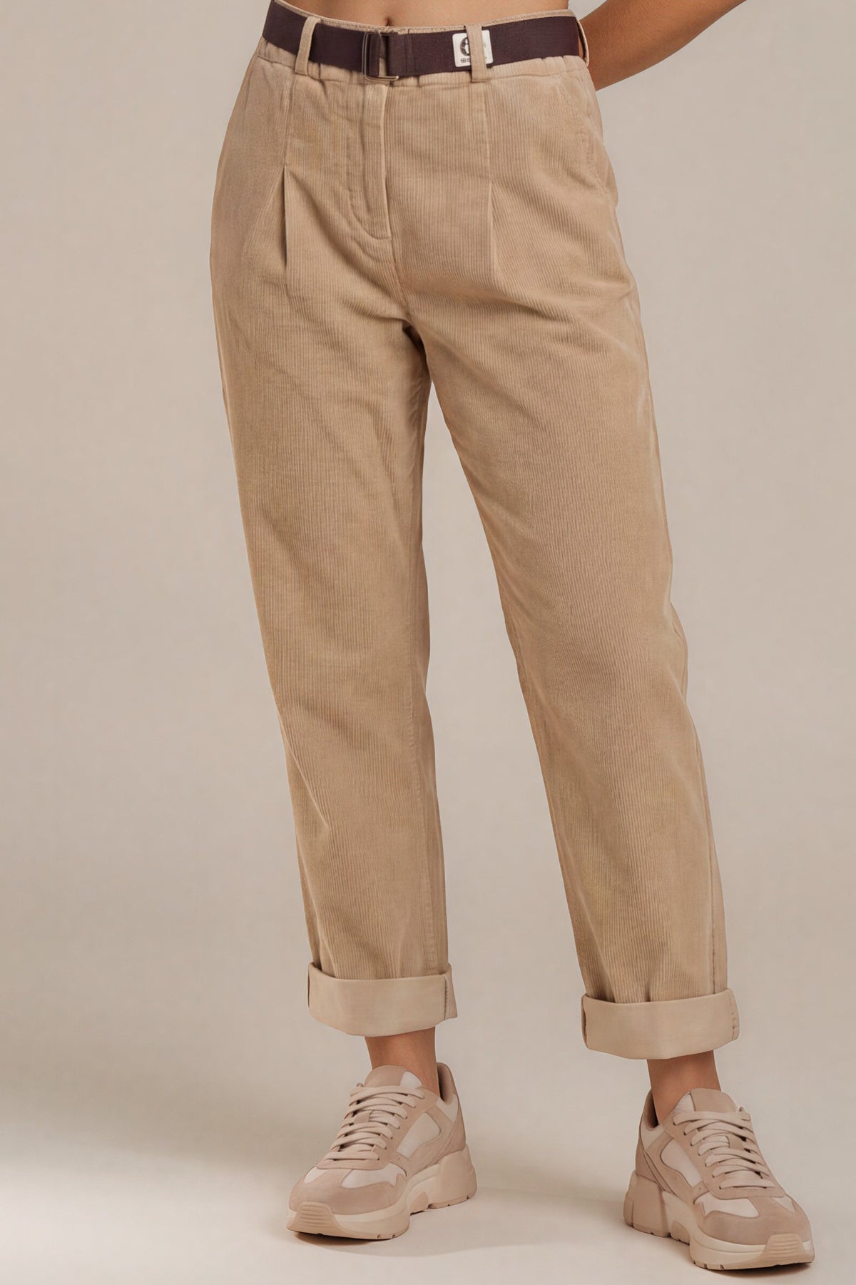 Lässige Cordhose mit Bundfalten