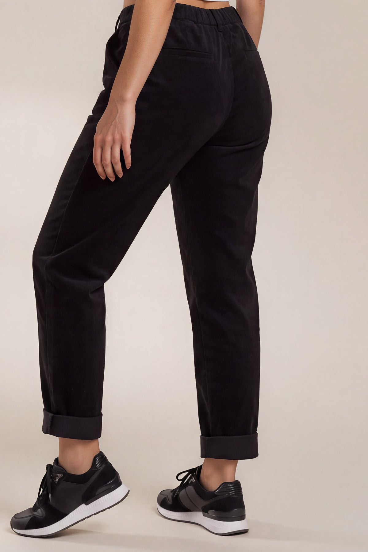 Lässige Cordhose mit Bundfalten